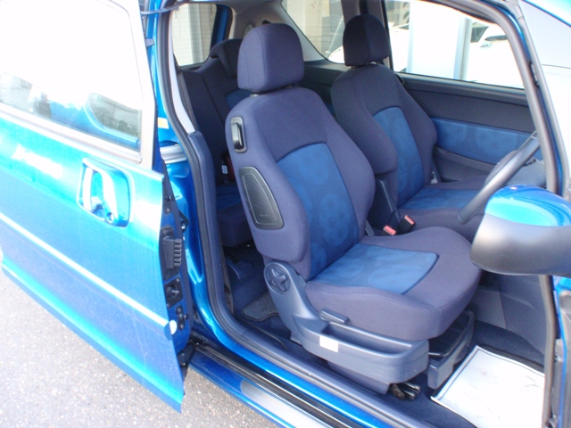 おすすめの中古車！！