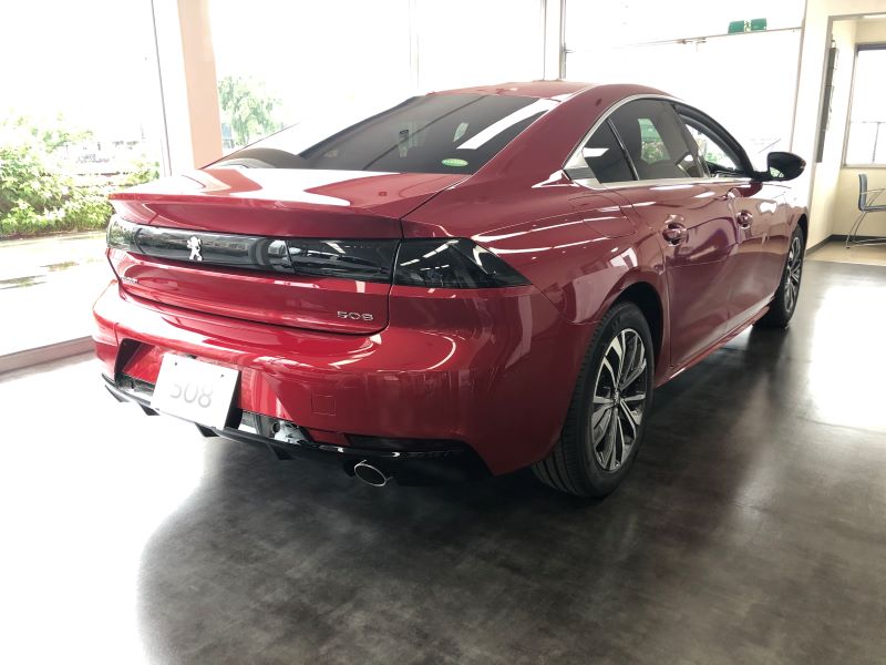 展示車両を入れ替えました。