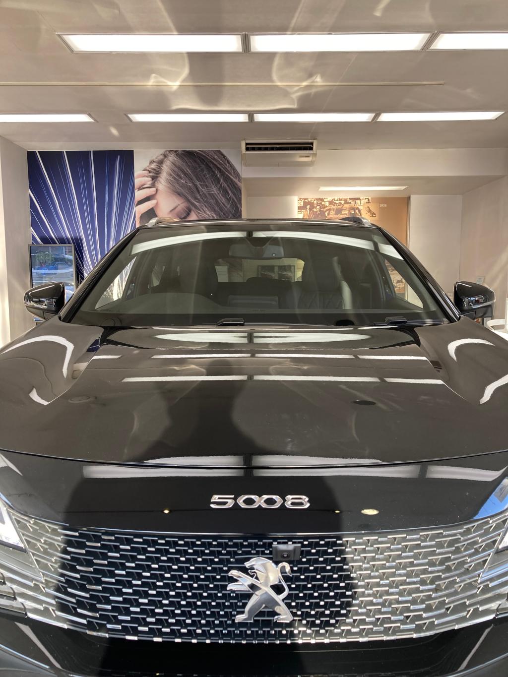 展示車両入れ替え